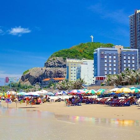 Khach San Phat Loc Vung Tau Exteriör bild